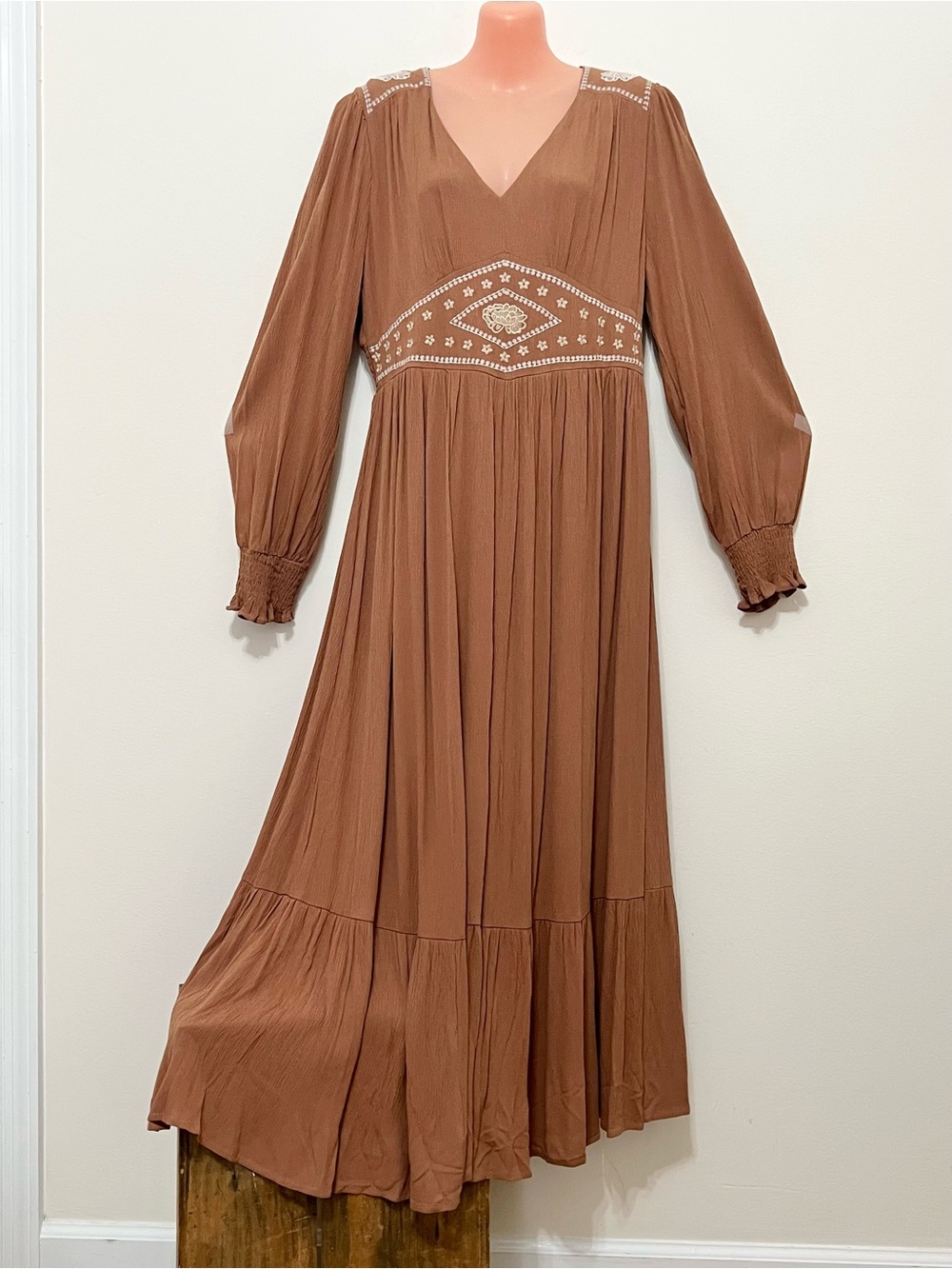 NWT In Loom Brown Embroidered Maxi Dress Western Boho Prairie Flowy Cowgirl Chic - Picture 2 of 12